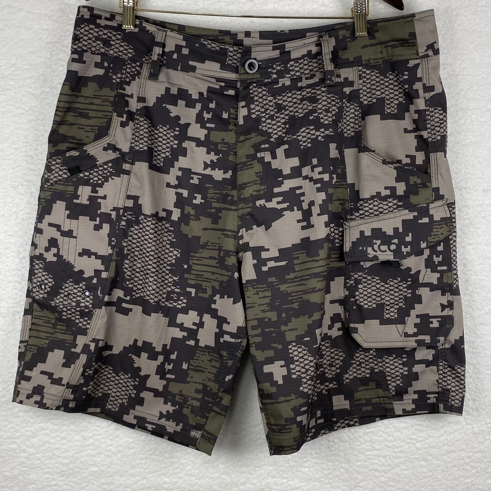 AFTCO Mens Digital Camo Snakeskin Cargo Fishing Shorts Green Tan Size 38 Ripstop